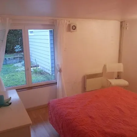 Maison 2 Chambres, Centre-ville, Jardin Sud, Proche - - Fr-1-236-76 Ferienhaus